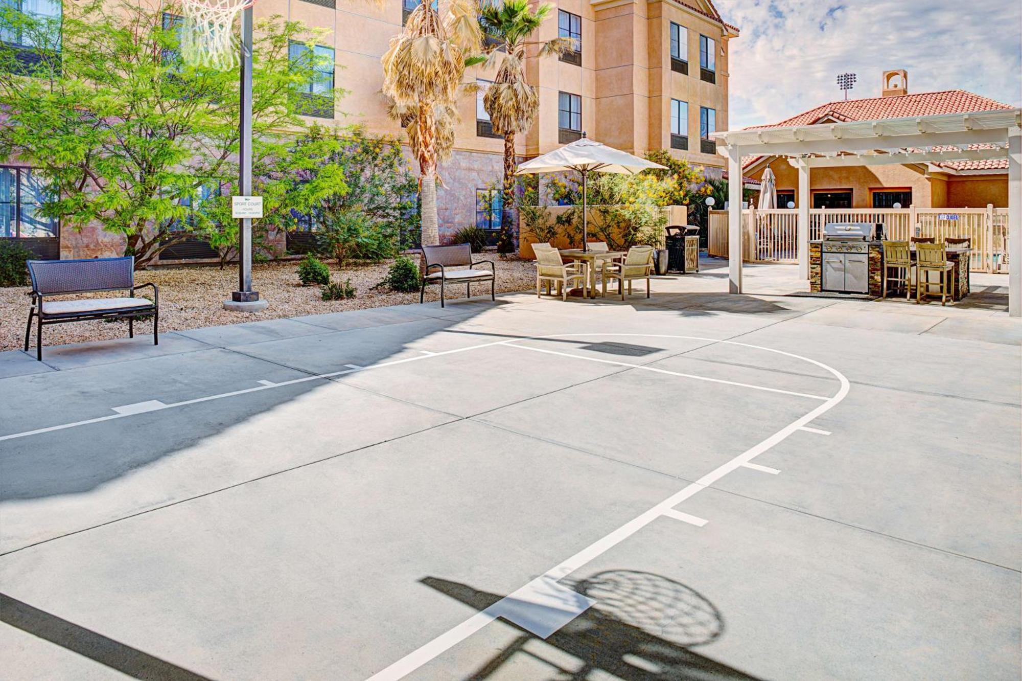 Hotel Homewood 3*